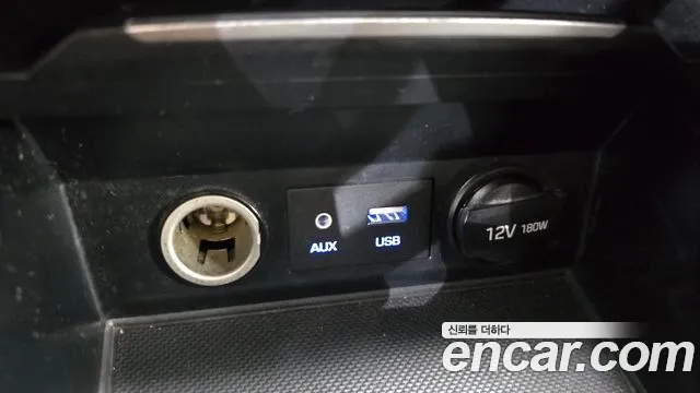 Hyundai Avante 2018 thumb 12