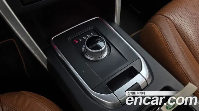 Land Rover Discovery Sport 2015 thumb 9