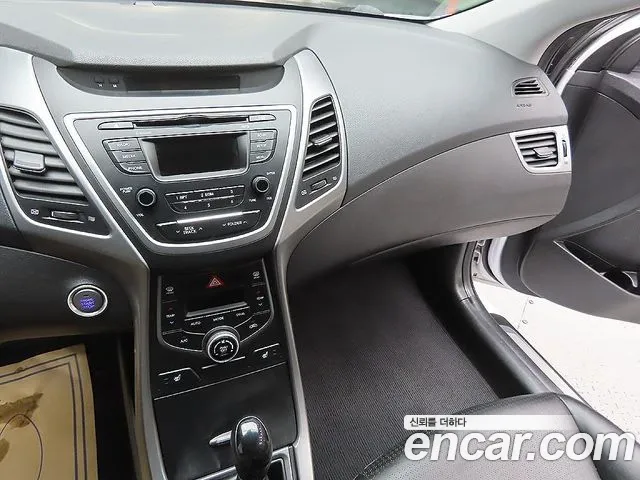 Hyundai Avante 2015 thumb 7