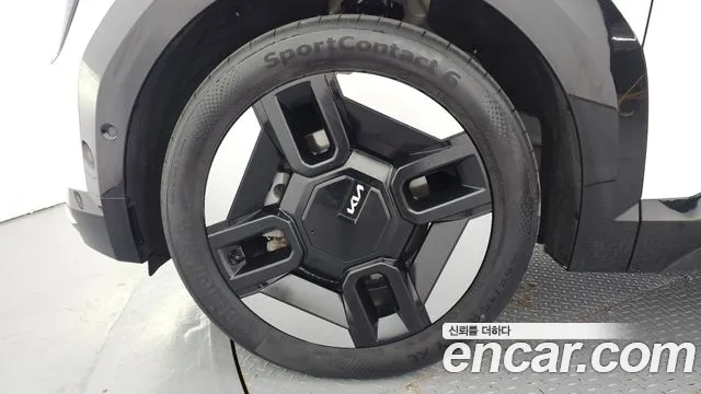 Kia EV9 2023 thumb 5