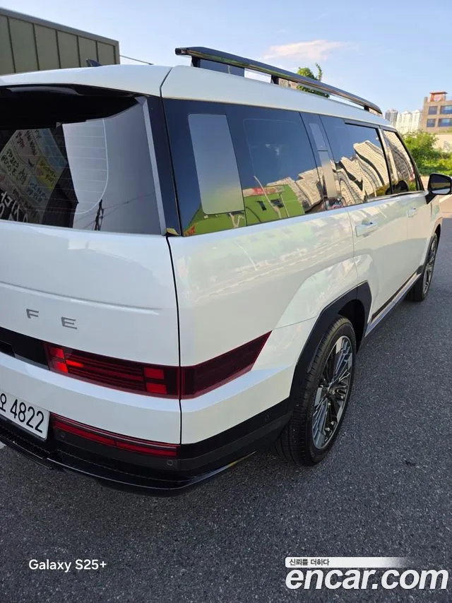 Hyundai Santa Fe 2024 thumb 4