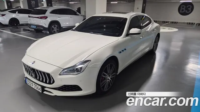 Maserati Quattroporte 2018 thumb 10