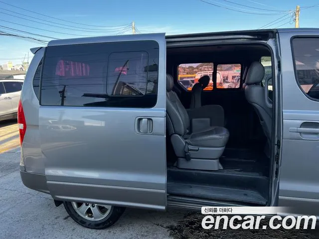 Hyundai Starex 2015 thumb 5
