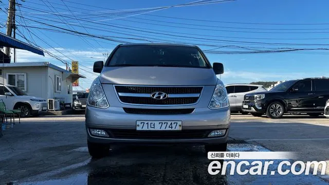 Hyundai Starex 2015 thumb 11