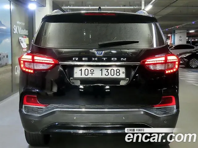 KG_Mobility_Ssangyong Rexton 2017 thumb 4