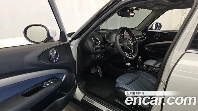MINI Clubman 2021 thumb 10