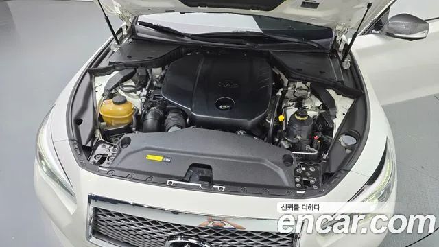 Infiniti Q50 2015 thumb 6