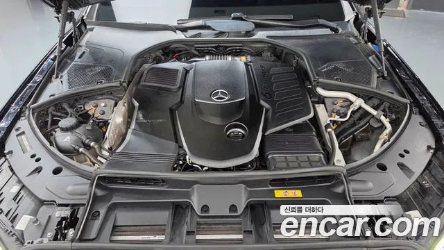 Mercedes-Benz S-Класс 2022 thumb 6