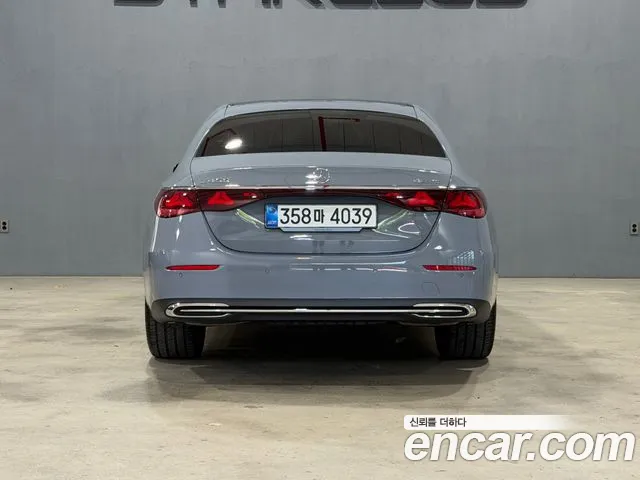 Mercedes-Benz E-Класс 2025 thumb 10