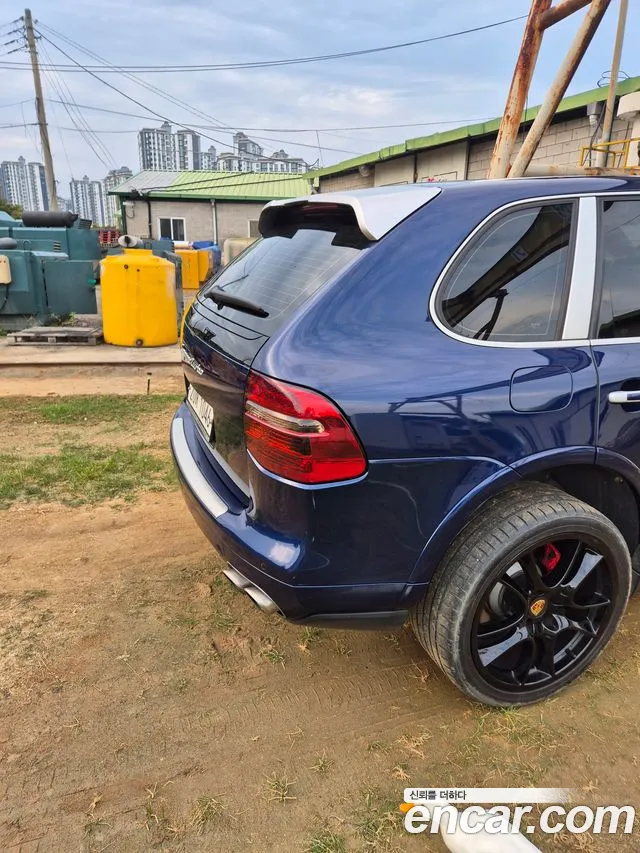 Porsche Cayenne 2008 thumb 2