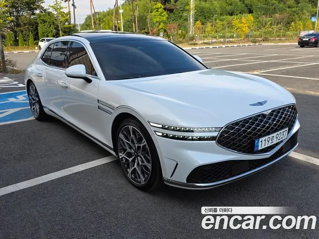 Genesis G90 2023 thumb 12
