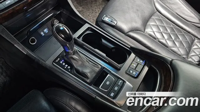 Hyundai Aslan 2014 thumb 9
