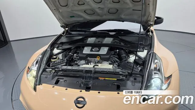 Nissan 370Z 2009 thumb 5