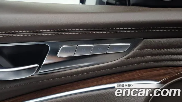 Kia K9 2019 thumb 12