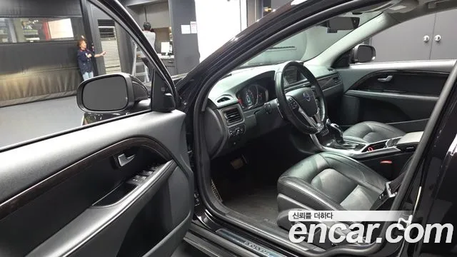 Volvo S80 2015 thumb 10