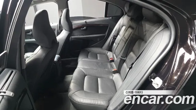 Volvo S80 2015 thumb 11