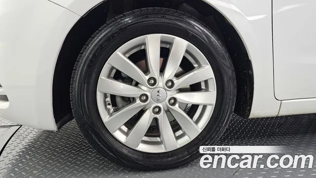 Kia K3 2015 thumb 4