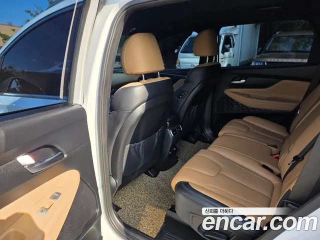Hyundai Santa Fe 2020 thumb 10