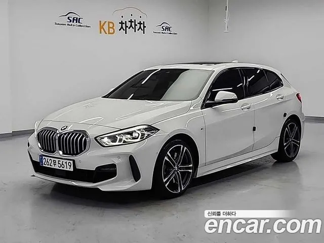 BMW 1-Series 2023 thumb 12