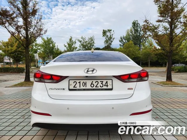 Hyundai Avante 2017 thumb 4