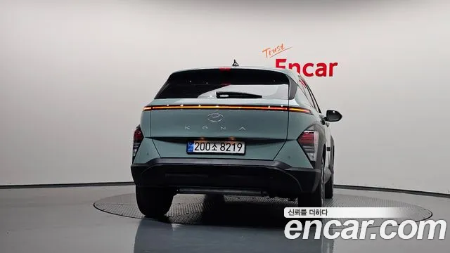 Hyundai Kona 2024 thumb 3