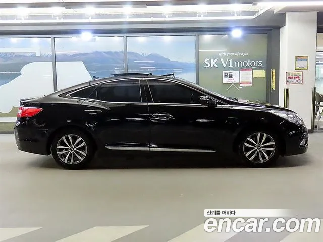 Hyundai Grandeur 2011 thumb 3