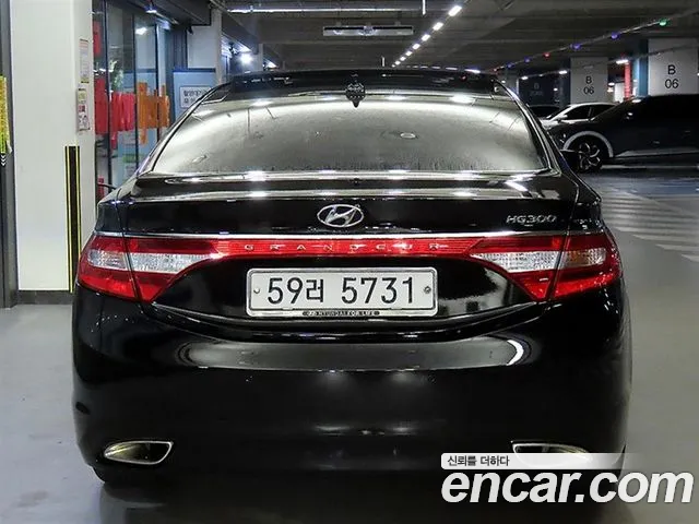 Hyundai Grandeur 2011 thumb 5