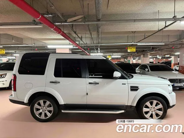 Land Rover Discovery 2016 thumb 3