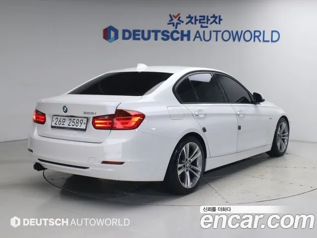 BMW 3-Series 2014 thumb 2