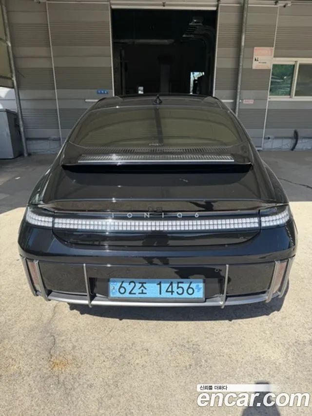 Hyundai IONIQ 6 2024 thumb 2