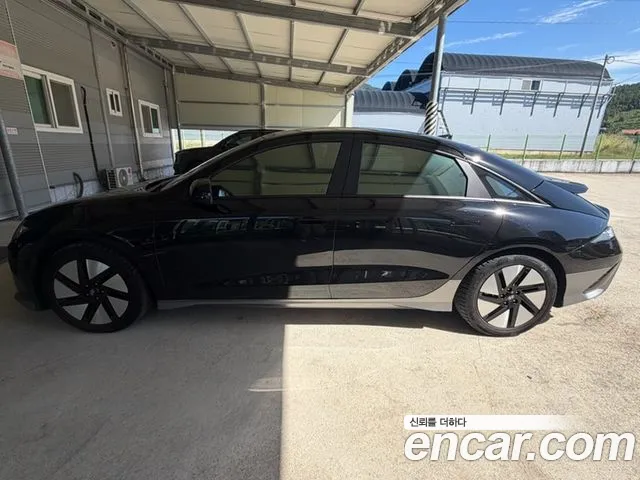Hyundai IONIQ 6 2024 thumb 4