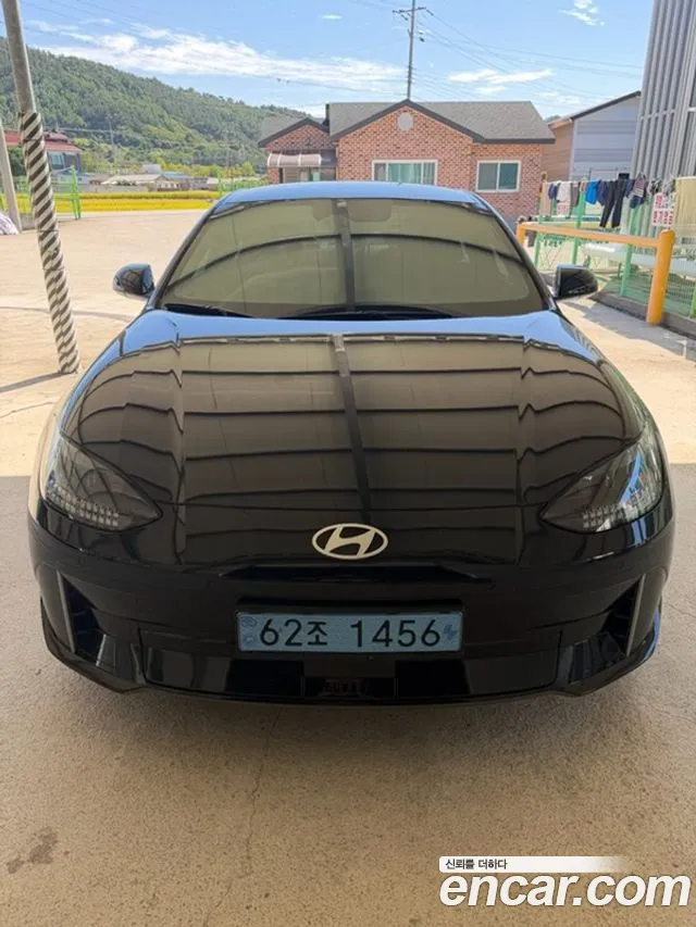 Hyundai IONIQ 6 2024 thumb 10