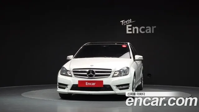 Mercedes-Benz C-Класс 2013 thumb 3