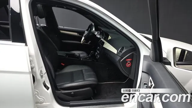 Mercedes-Benz C-Класс 2013 thumb 11