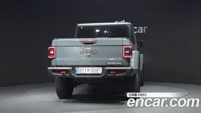 Jeep Gladiator 2025 thumb 4