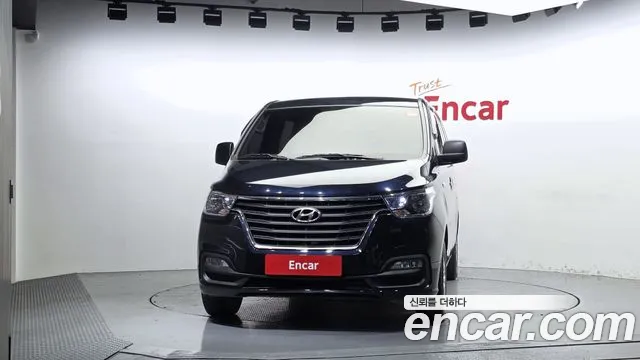 Hyundai Starex 2019 thumb 3