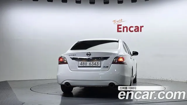Nissan Altima 2014 thumb 4