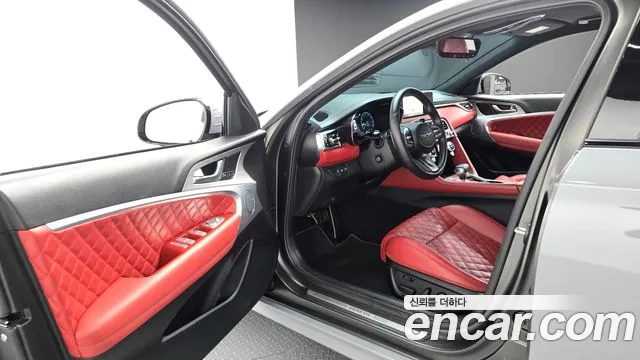 Genesis G70 2022 thumb 10
