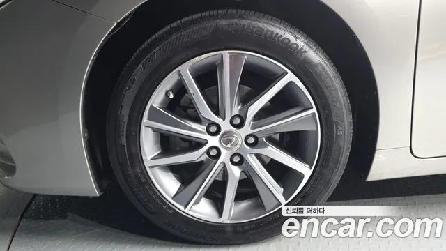 Lexus ES 2016 thumb 5