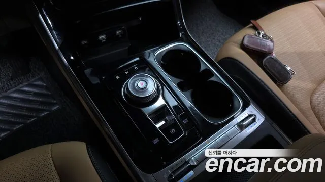 Kia Carnival 2022 thumb 9