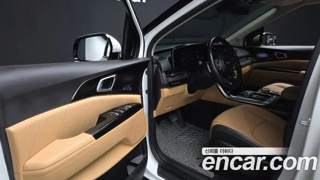 Kia Carnival 2022 thumb 10