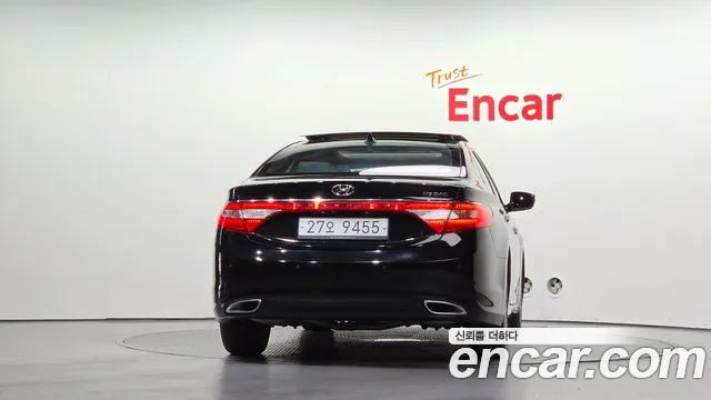 Hyundai Grandeur 2013 thumb 4