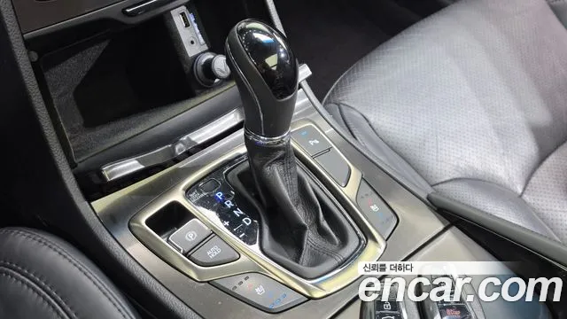Hyundai Grandeur 2013 thumb 9