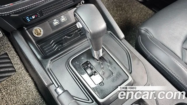 KG_Mobility_Ssangyong Rexton 2022 thumb 9