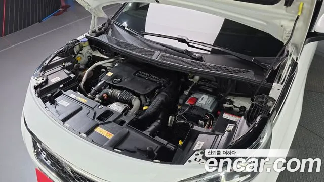 Peugeot 3008 2017 thumb 6