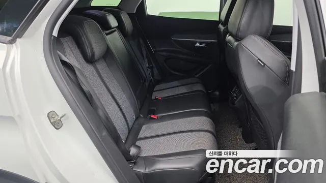 Peugeot 3008 2017 thumb 12