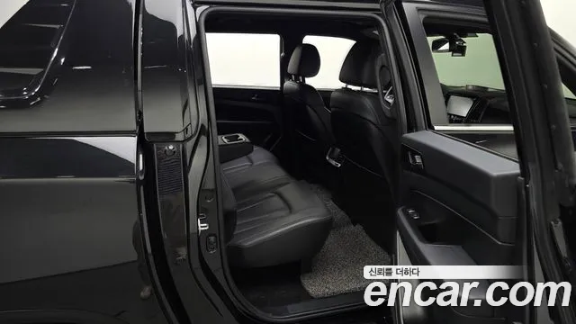 KG_Mobility_Ssangyong Rexton 2020 thumb 12