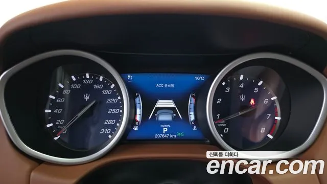 Maserati Ghibli 2019 thumb 8