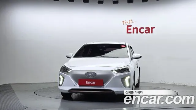 Hyundai IONIQ 6 2017 thumb 3