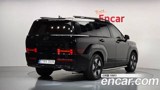 Hyundai Santa Fe 2024 thumb 2